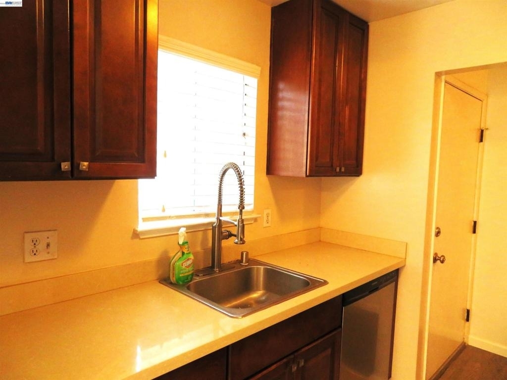 1731 Ellis St. - Photo 10