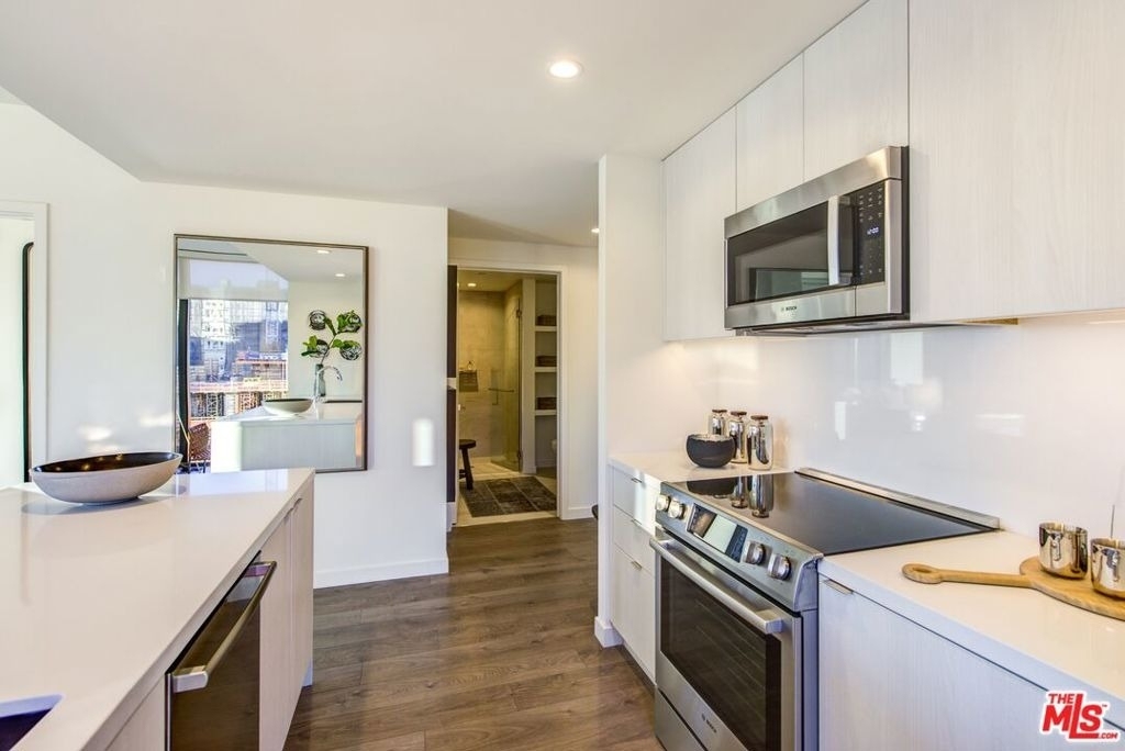 801 S Olive Street - Photo 26