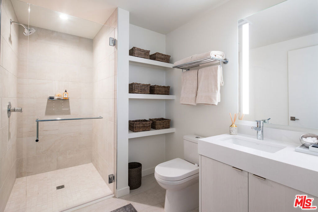 801 S Olive Street - Photo 38