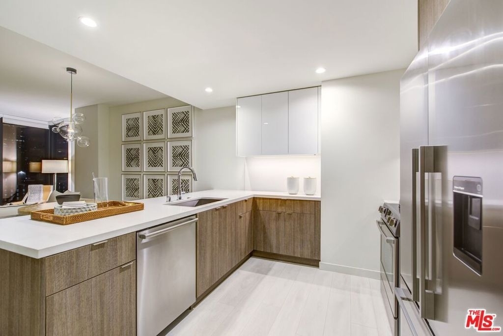 801 S Olive Street - Photo 30