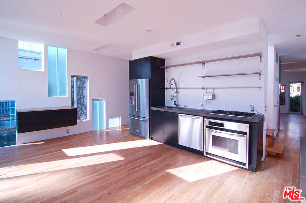 116 Pacific Avenue - Photo 14