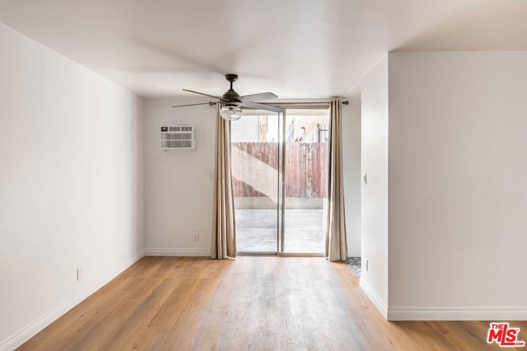 4255 W 5th Street - Photo 9