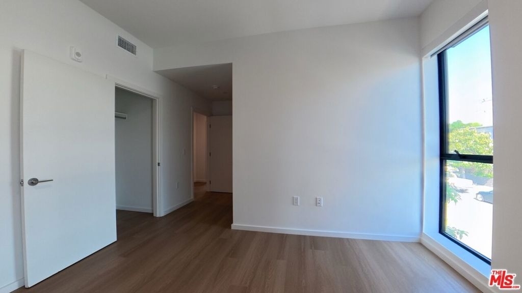 5119 Colfax Avenue - Photo 28