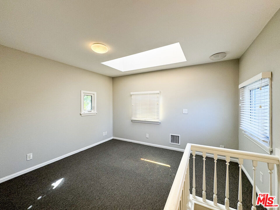 922 W Kensington Road - Photo 29