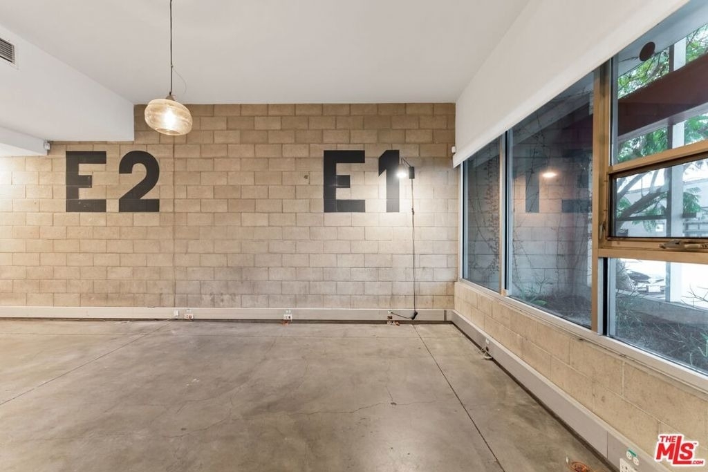 6615 Melrose Avenue - Photo 3