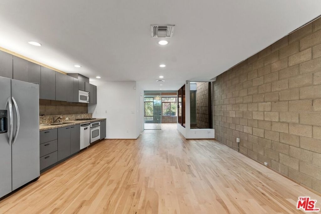 6615 Melrose Avenue - Photo 13