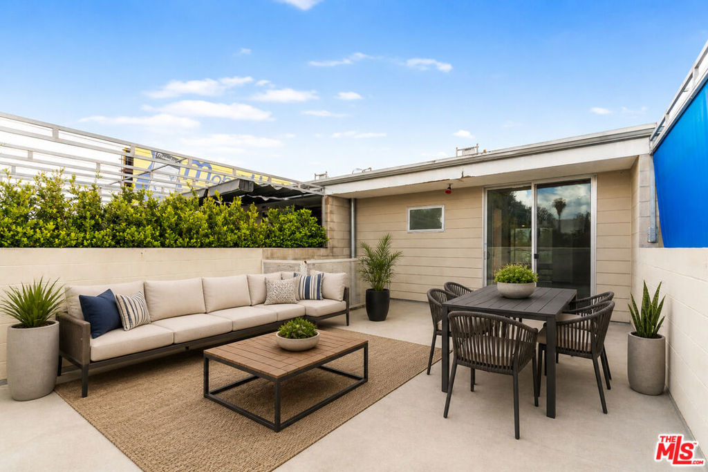 6615 Melrose Avenue - Photo 33