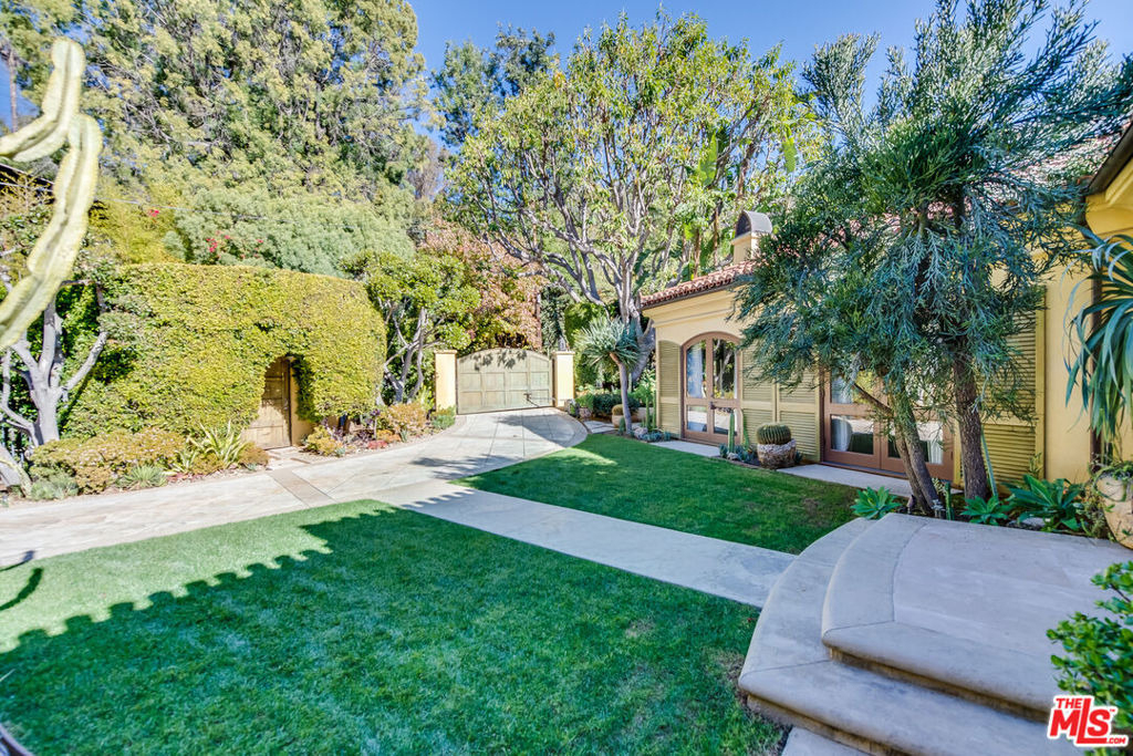 9530 Hidden Valley Road - Photo 41