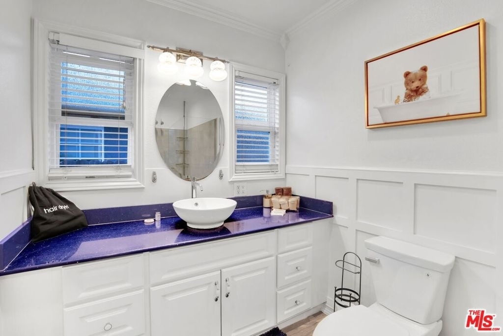 8345 White Oak Avenue - Photo 18