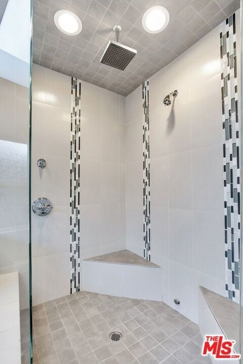 8345 White Oak Avenue - Photo 25