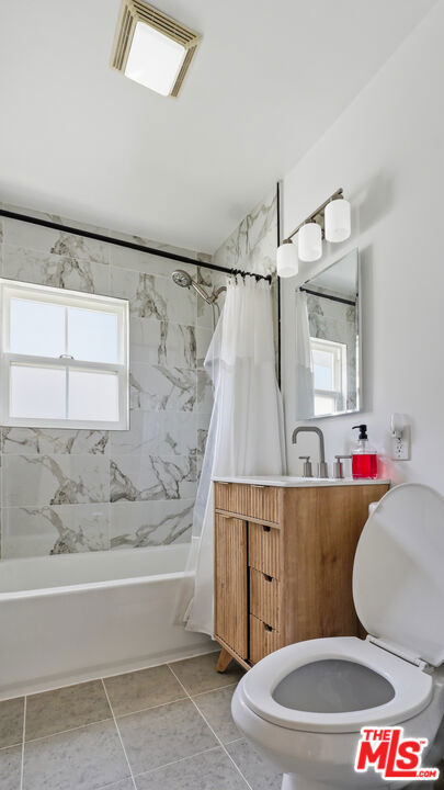 13842 Hamlin Street - Photo 14
