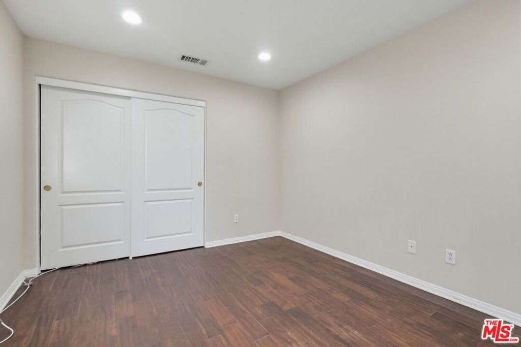 5187 Knollwood Way - Photo 47