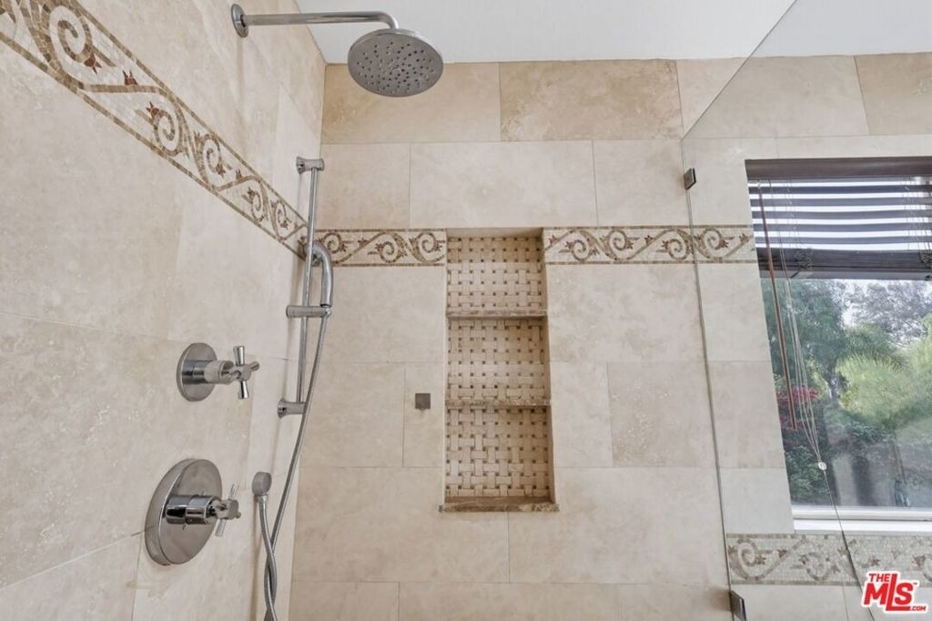 5187 Knollwood Way - Photo 35