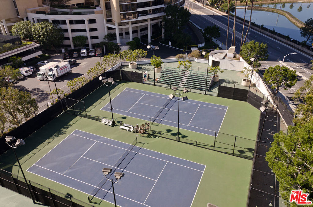 4337 Marina City - Photo 32