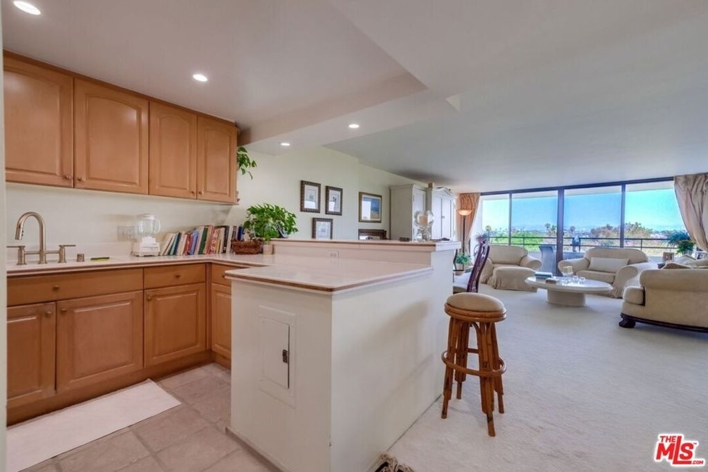 4337 Marina City - Photo 5