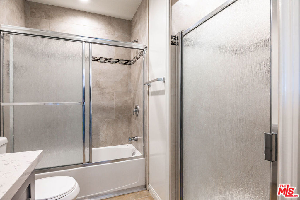 1112 Ocean Park Boulevard - Photo 14