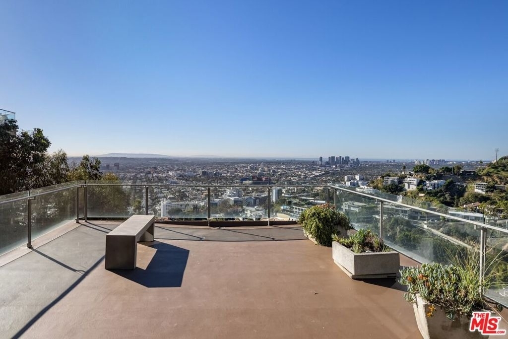 8580 Hillside Avenue - Photo 0
