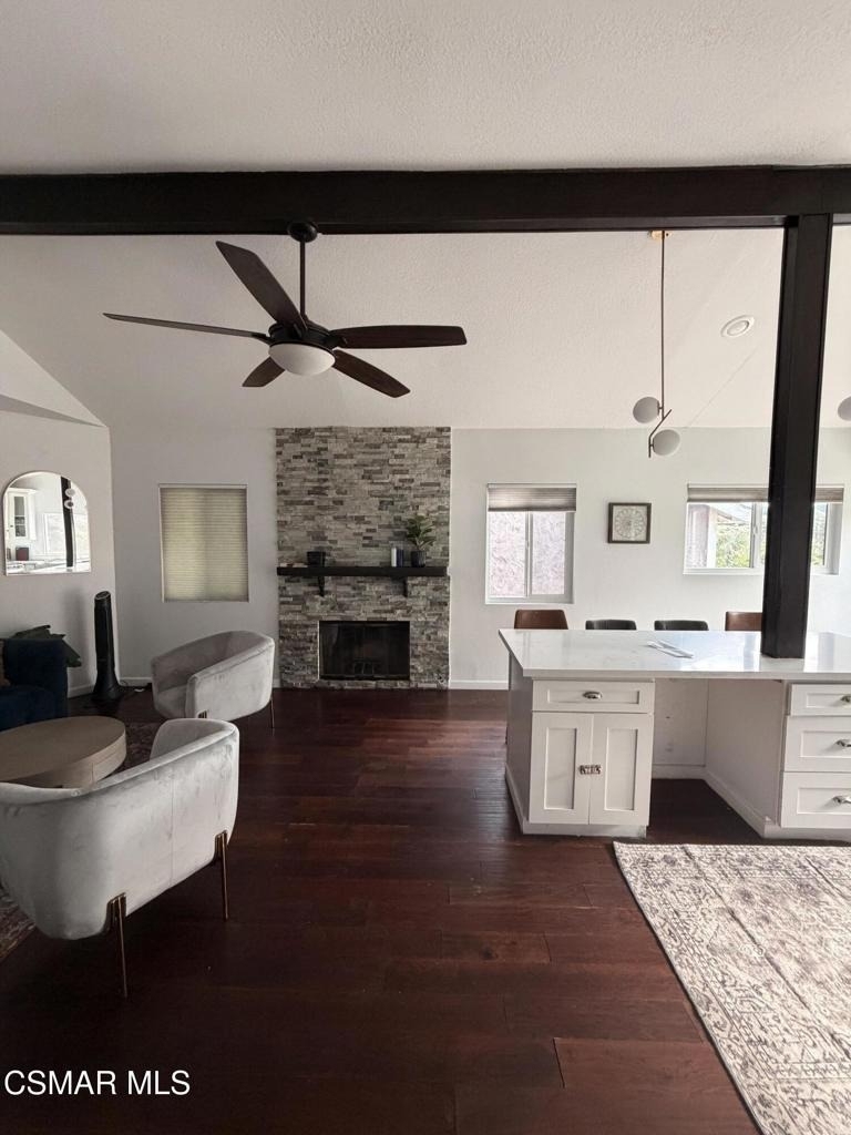 9251 Notre Dame Avenue - Photo 3