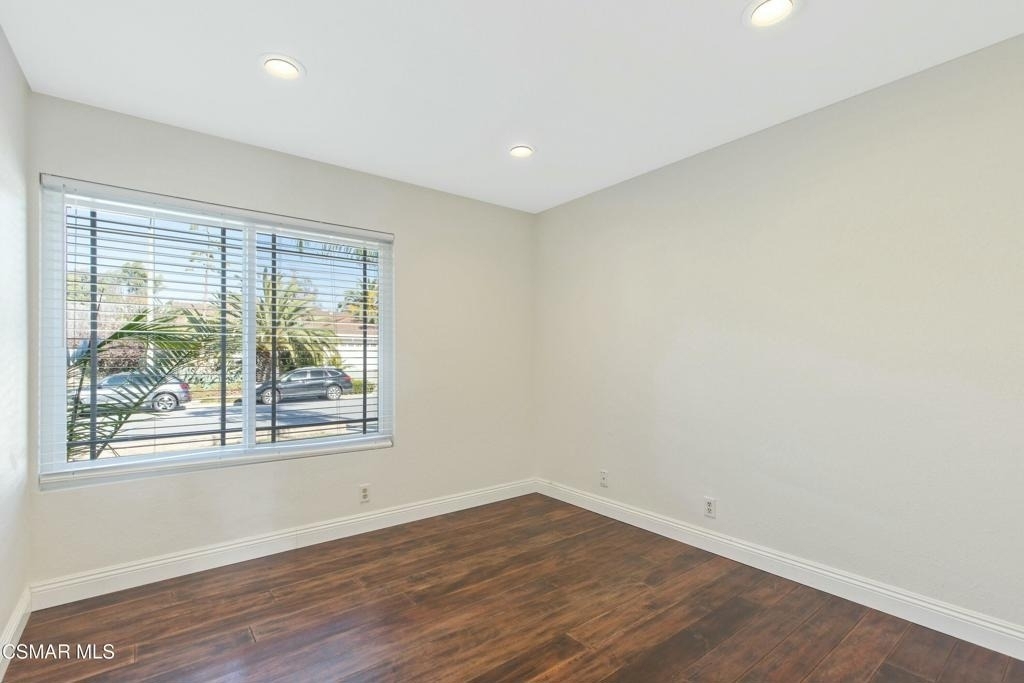 3332 Holloway Street - Photo 21