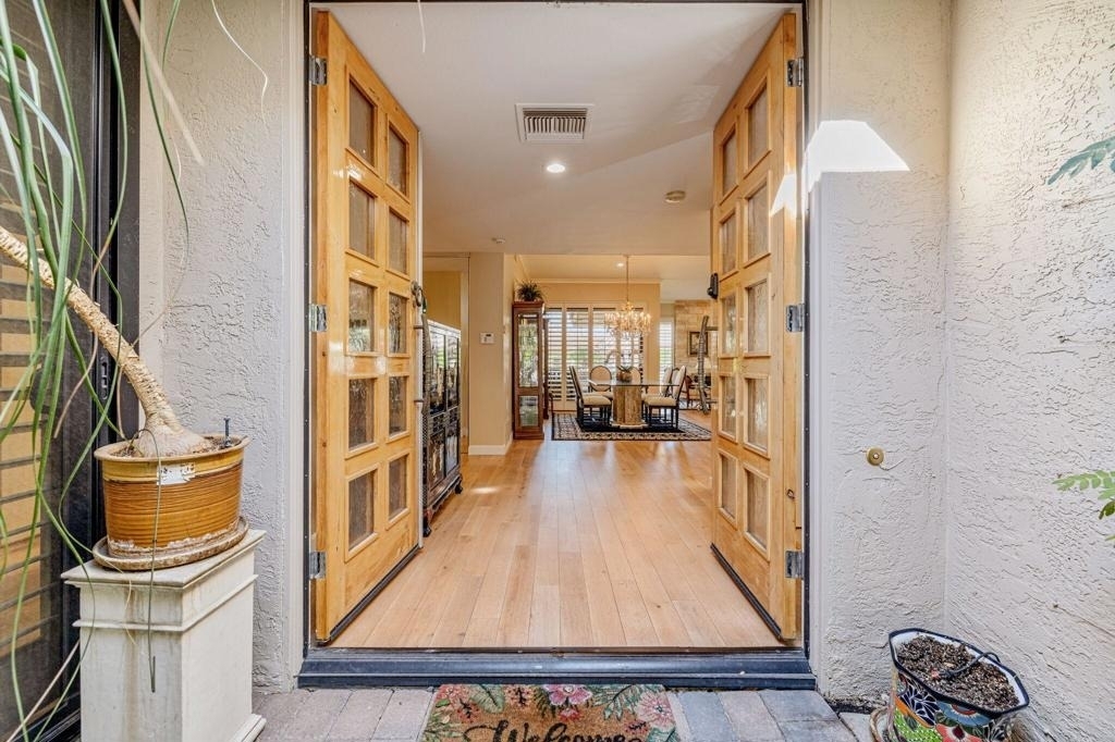 10 Whittier Court - Photo 5