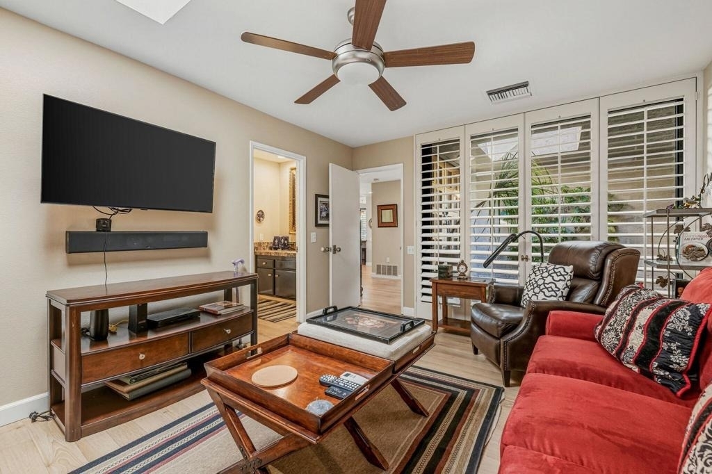 10 Whittier Court - Photo 36