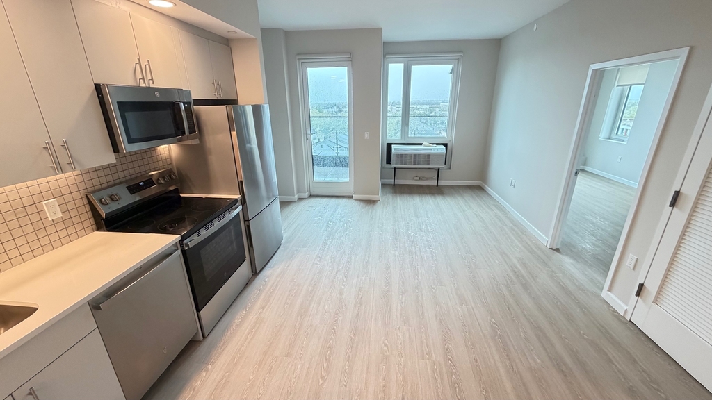 183-03 Hillside Avenue - Photo 6