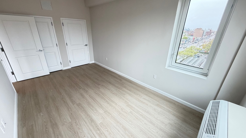183-03 Hillside Avenue - Photo 19