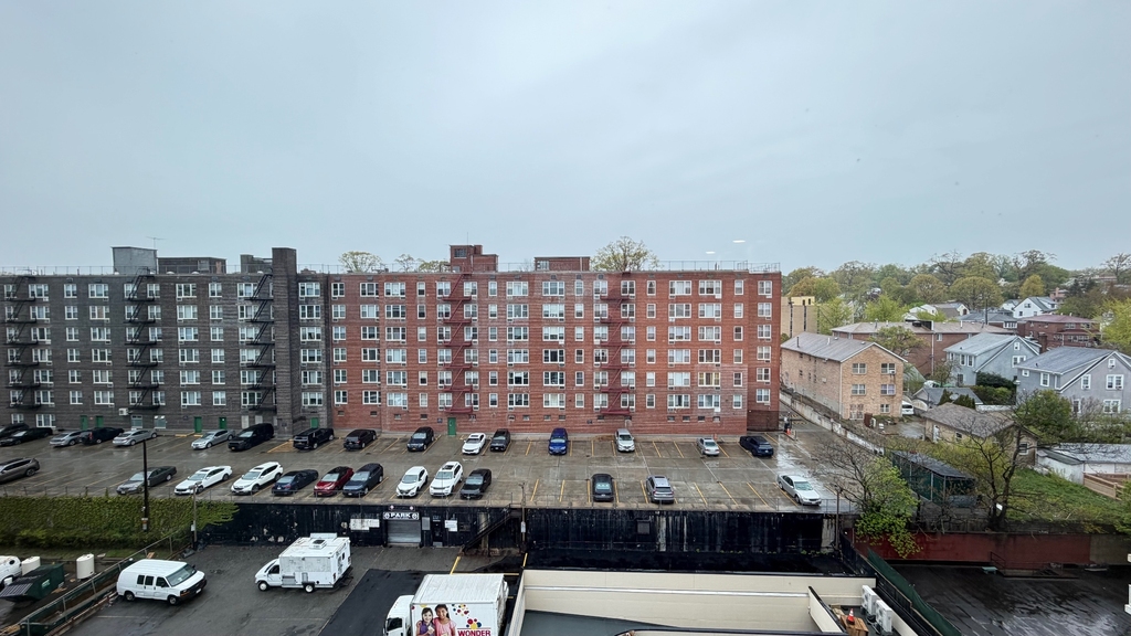 183-03 Hillside Avenue - Photo 9