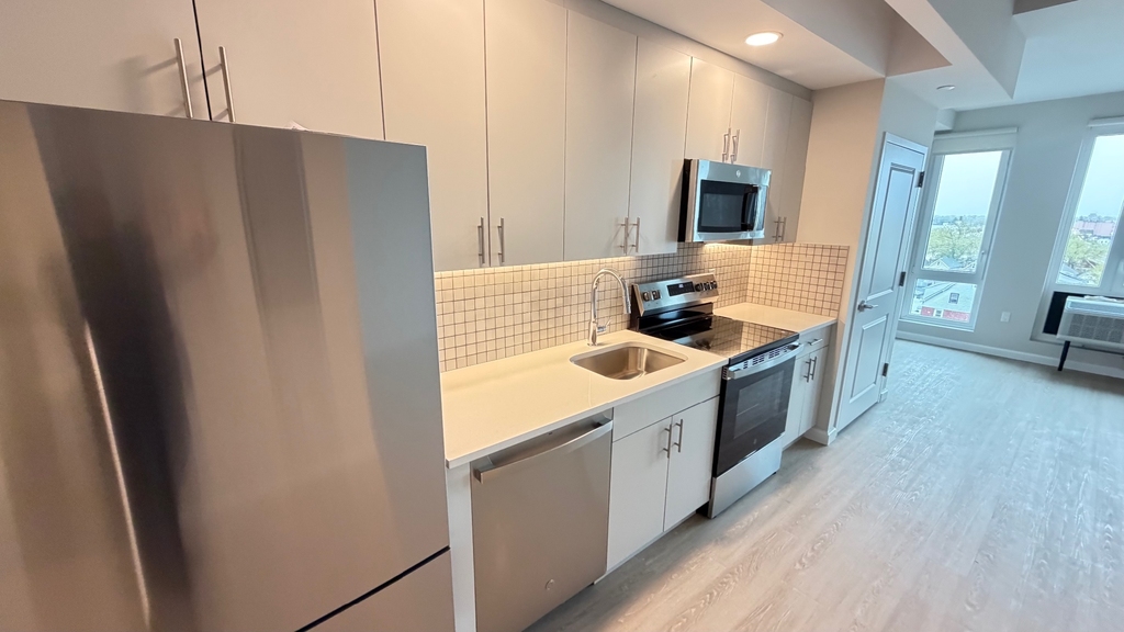 183-03 Hillside Avenue - Photo 0