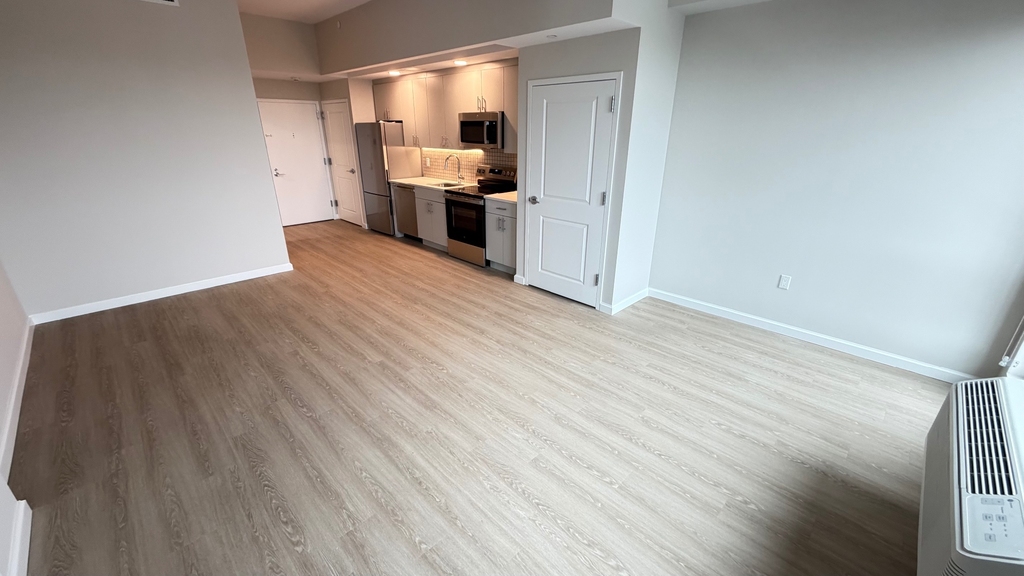 183-03 Hillside Avenue - Photo 13