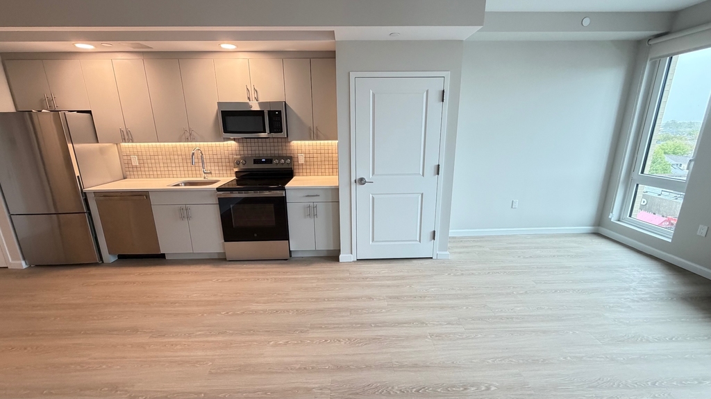 183-03 Hillside Avenue - Photo 11