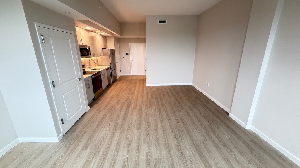 183-03 Hillside Avenue - Photo 13