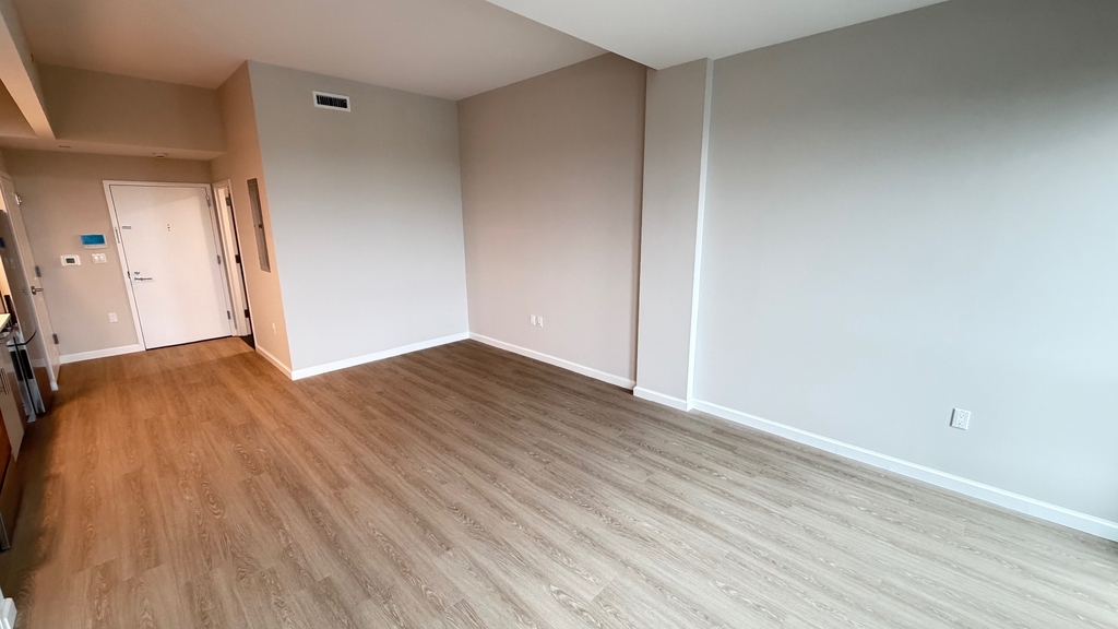 183-03 Hillside Avenue - Photo 15
