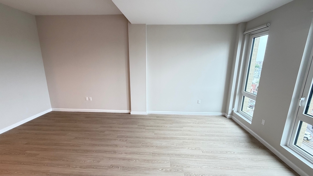 183-03 Hillside Avenue - Photo 16