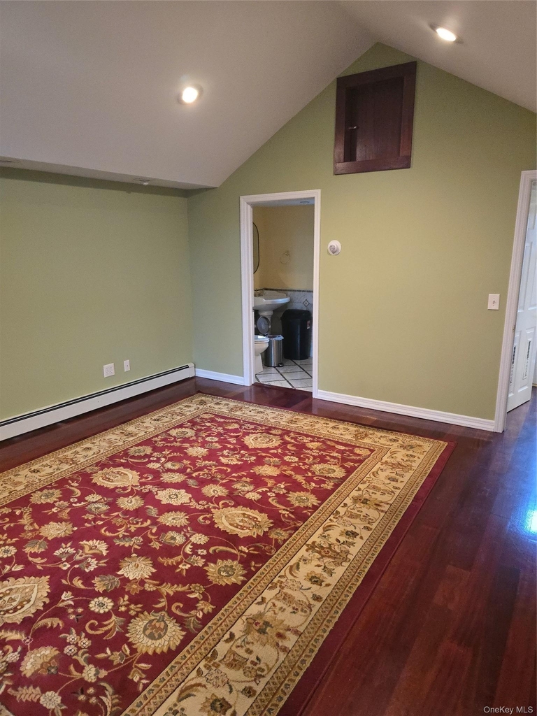 8 Roswell Ave - Photo 2