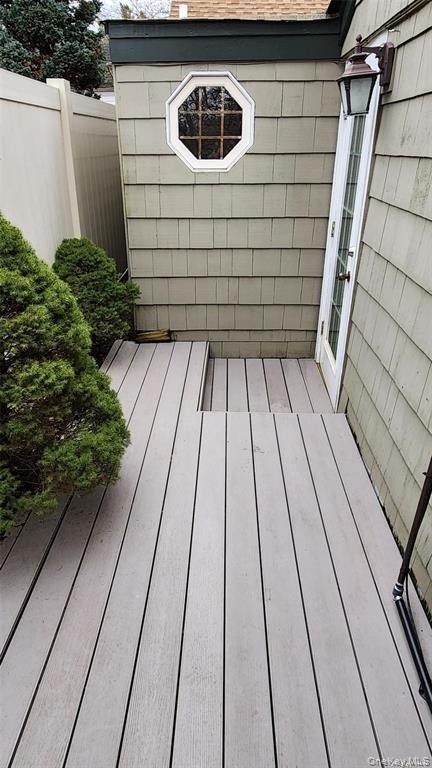 8 Roswell Ave - Photo 9