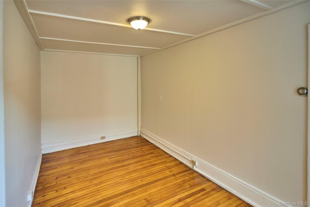 457 Main St - Photo 6