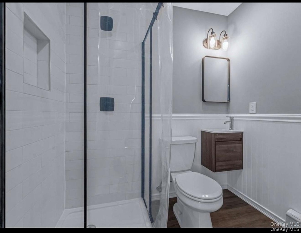 6 E Barclay Street - Photo 4