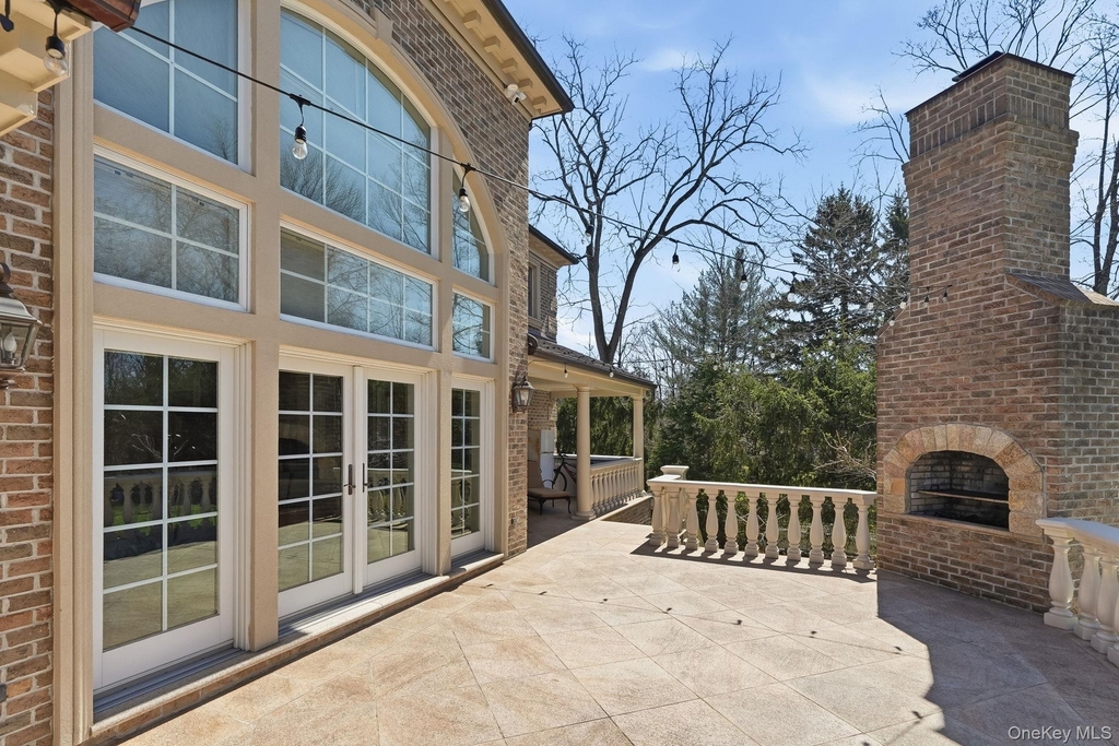 590 West Street - Photo 25