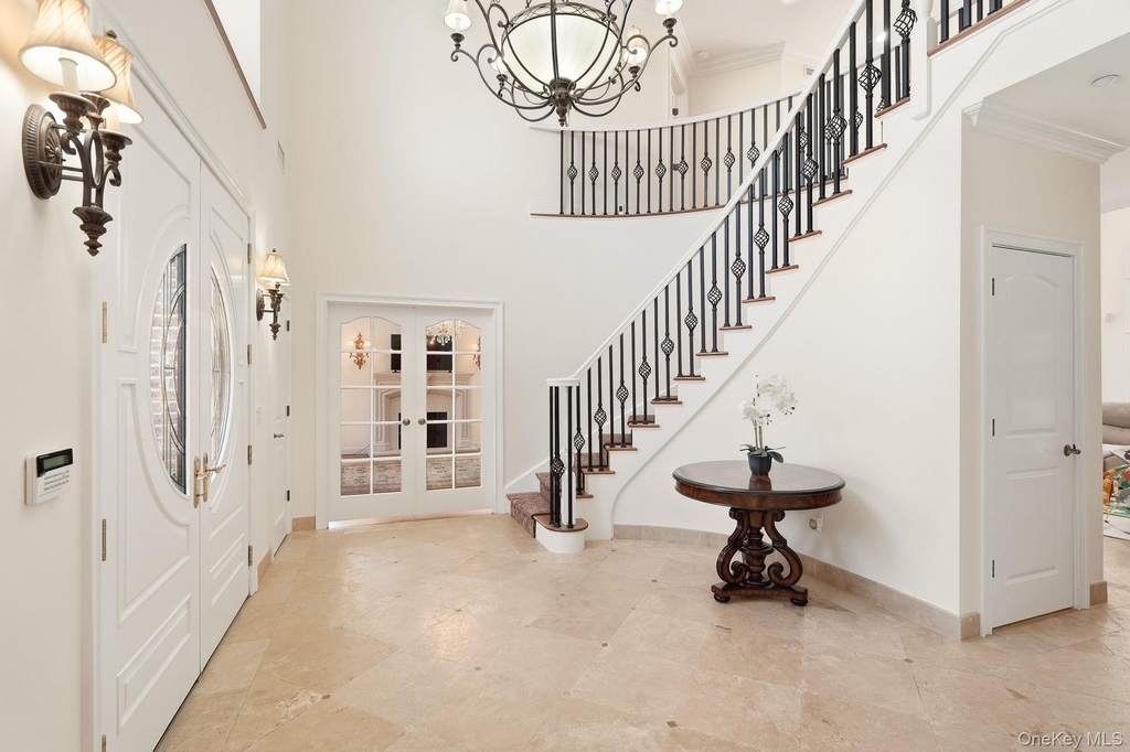 590 West Street - Photo 3