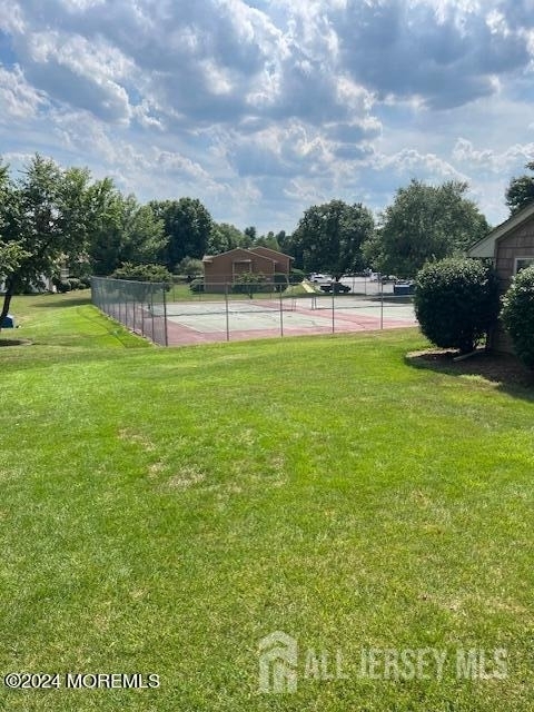 405 Cynthia Court - Photo 10