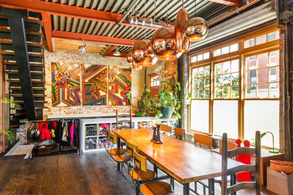125 Wolcott Street - Photo 1