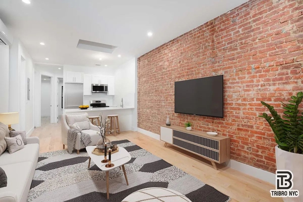 1386 Flatbush Avenue - Photo 1