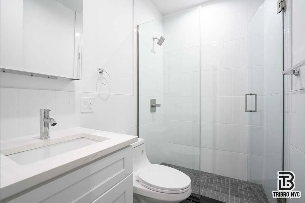 1386 Flatbush Avenue - Photo 6