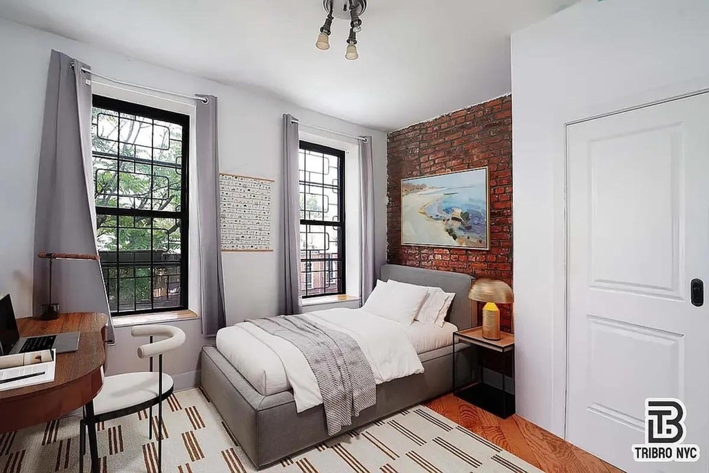 465 Chauncey Street - Photo 5