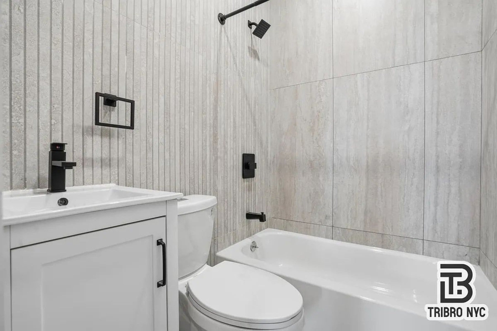 62-07 Catalpa Avenue - Photo 7