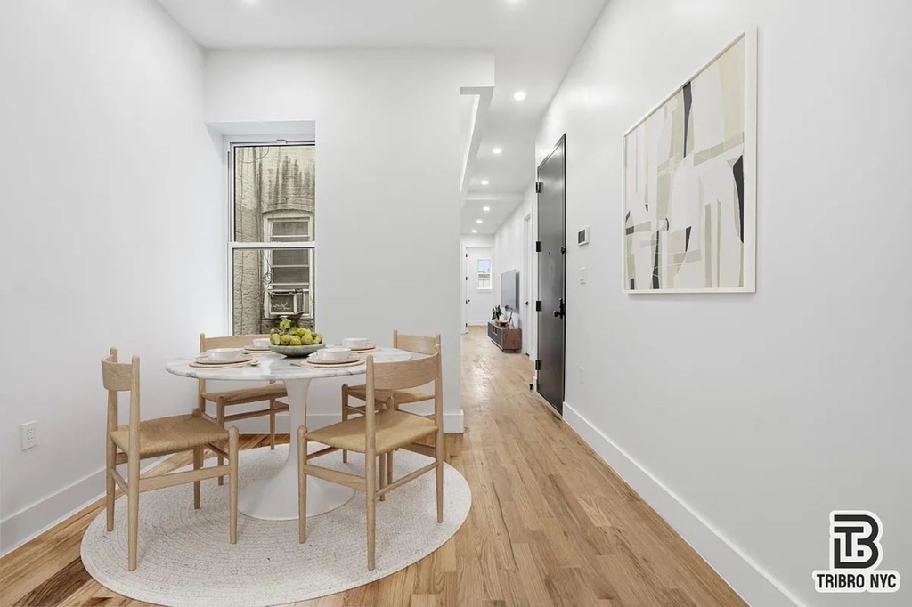 62-07 Catalpa Avenue - Photo 2
