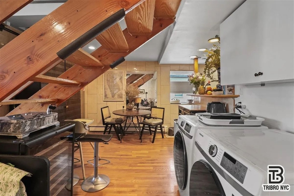 197 Monitor Street - Photo 10