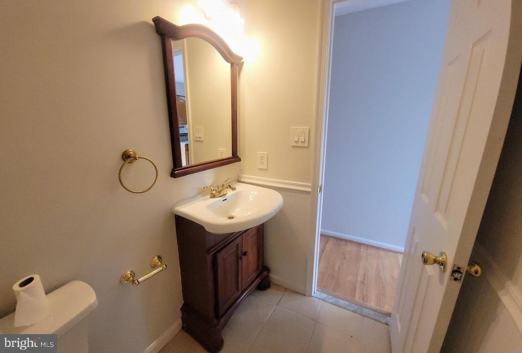 8949 Princeton Park Drive - Photo 9