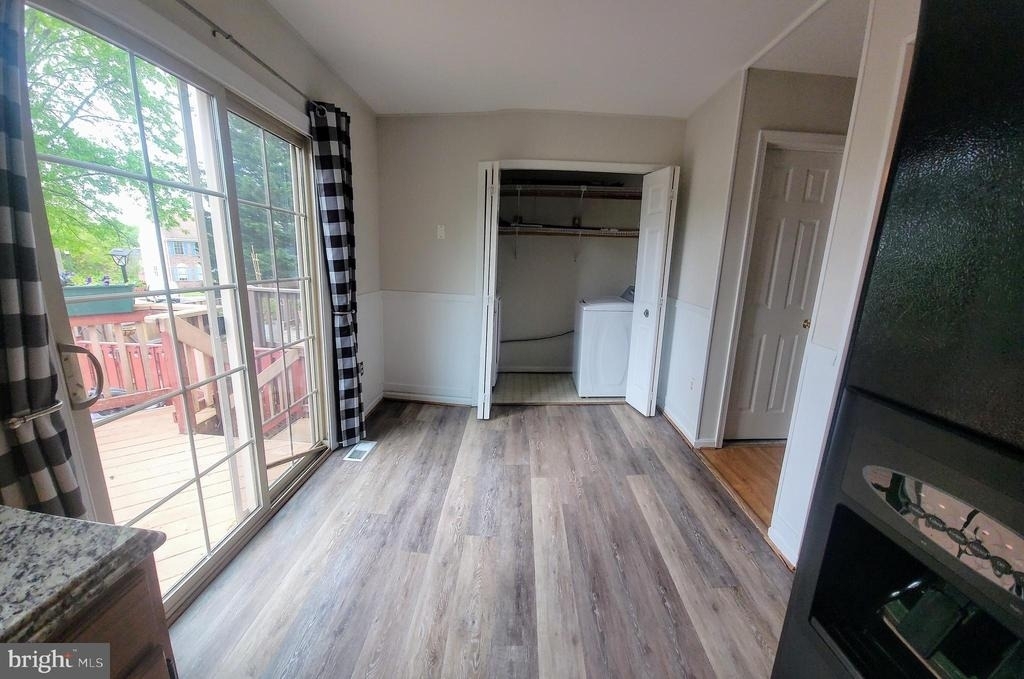 8949 Princeton Park Drive - Photo 6